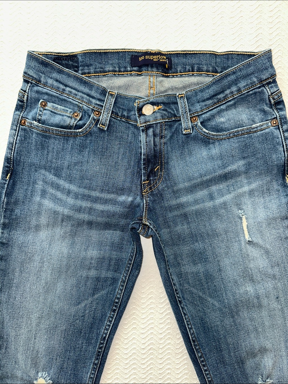 Levis 524 Too SuperLow Skinny Stretch Distressed Denim Jeans sz 7 M 28 x 32L